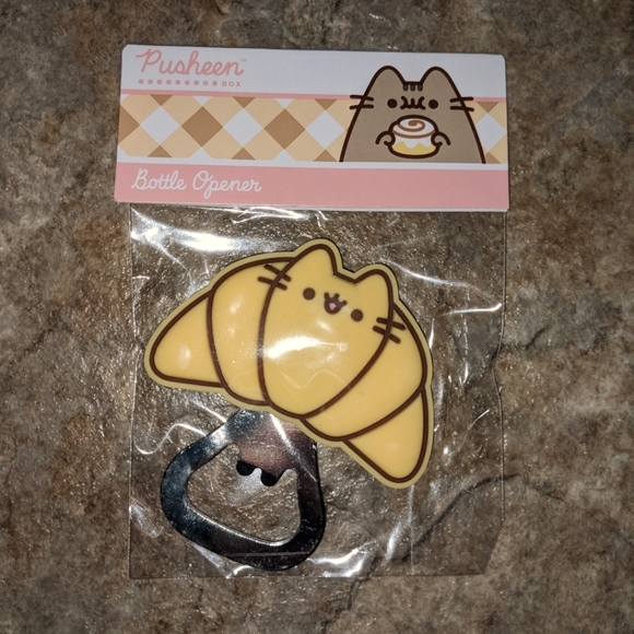 Pusheen Bottle Opener - Picture 1 of 1